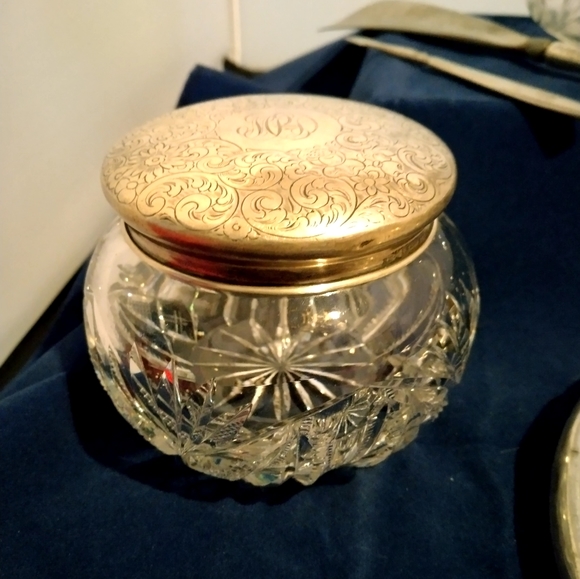 Vintage Sterling Silver Vanity Set - Picture 6 of 7